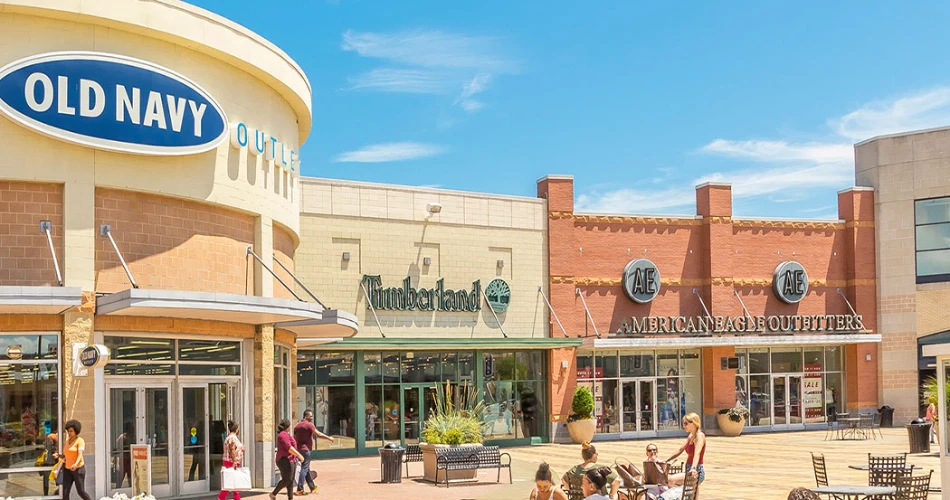 8 Best Places to Go Shopping in Atlantic City